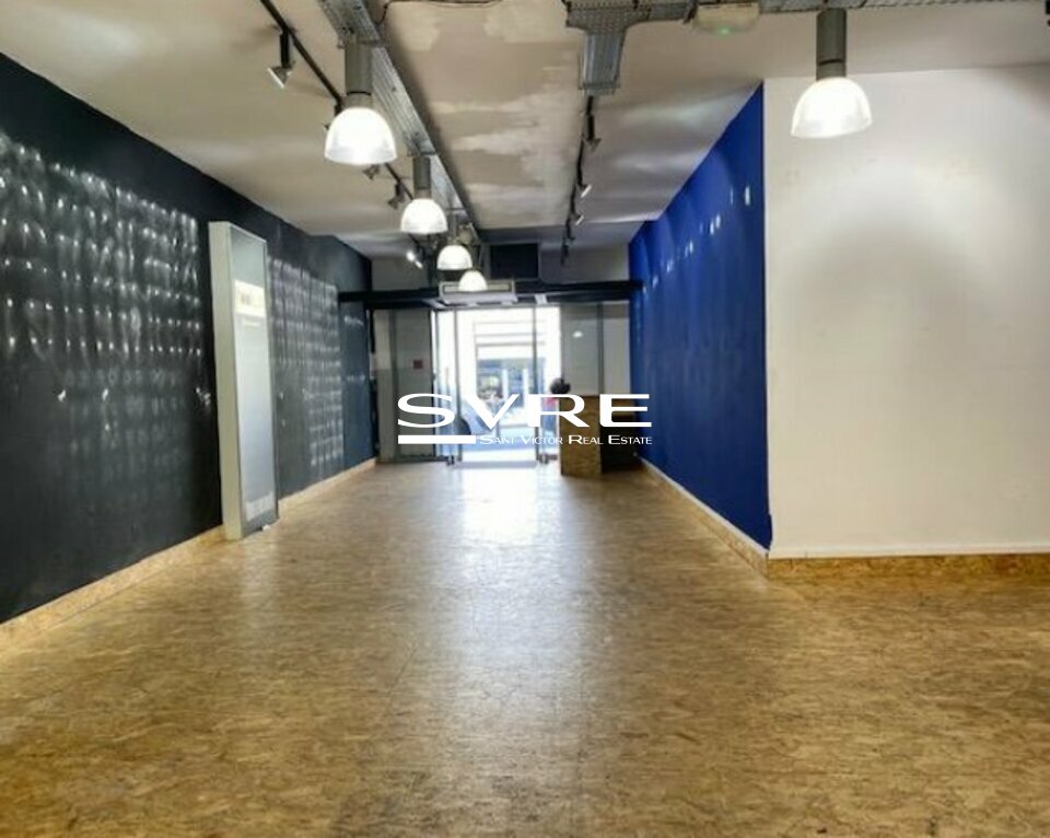 812944561_13_001536_2