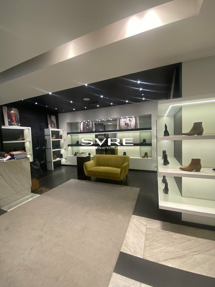 847436441_13_001961_6