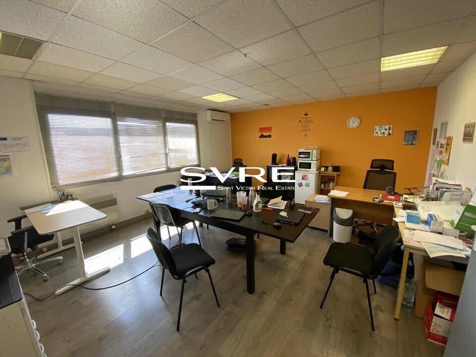 988165861_13_002021_7