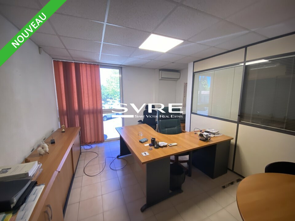 125935753_13_001977_1