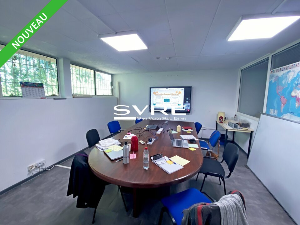 198814774_13_001976_2