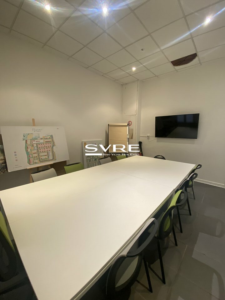 396218515_13_001133_7