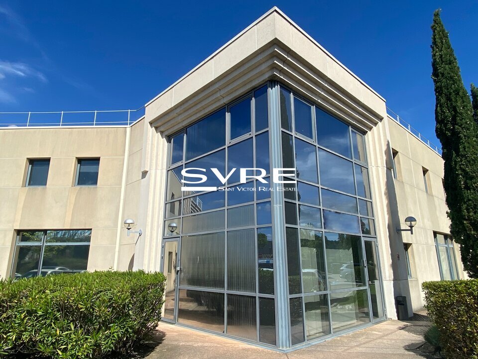 430543184_13_001978_4