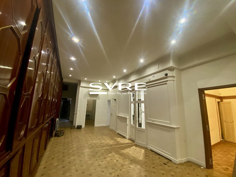 752661683_13_001697_4