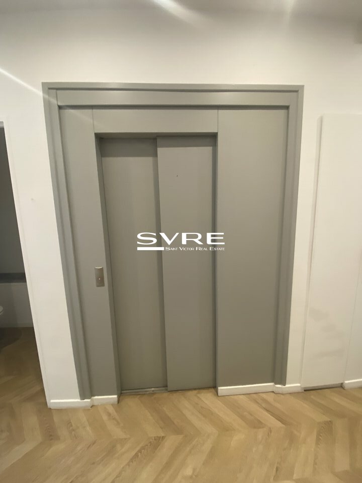 758224737_13_001996_6