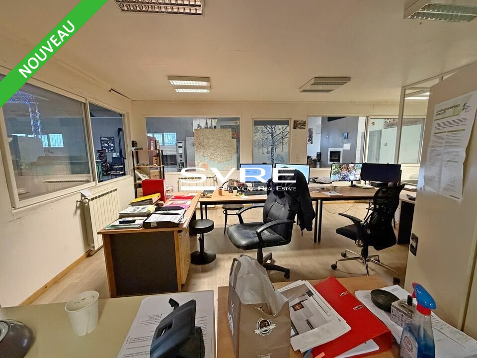 858427574_13_002087_3