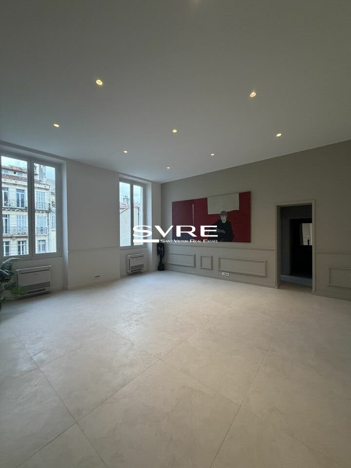 185442165_13_002093_3