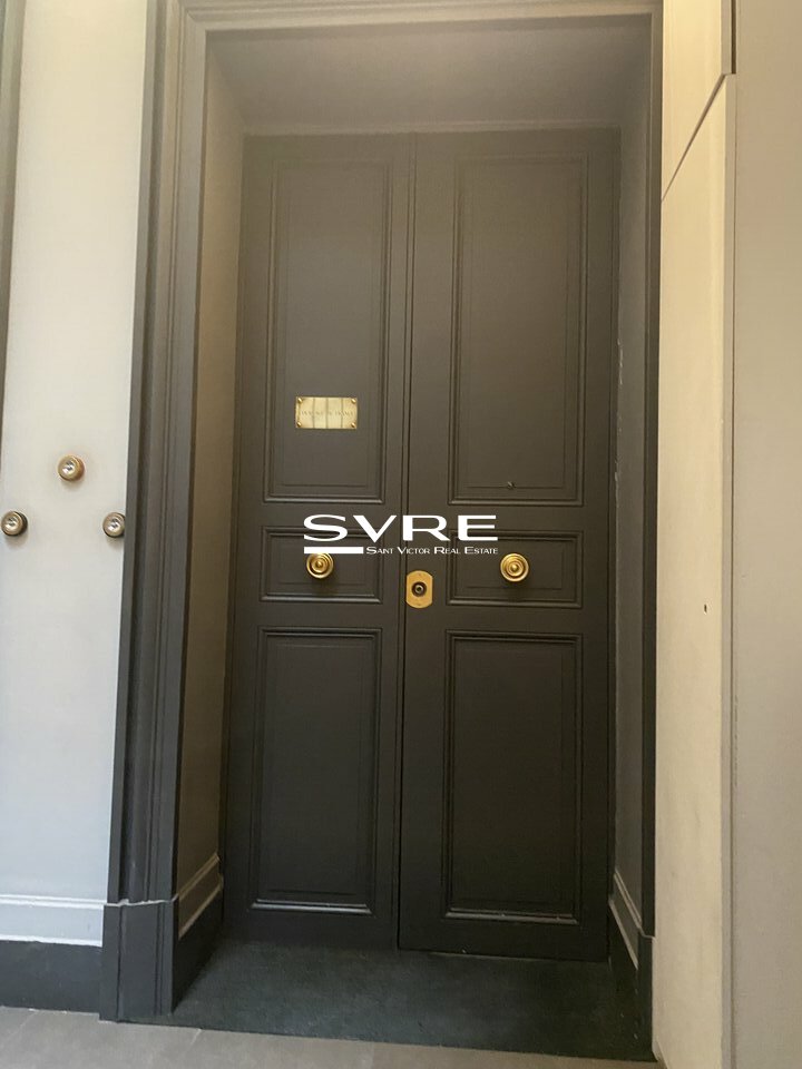 185881931_13_002093_11