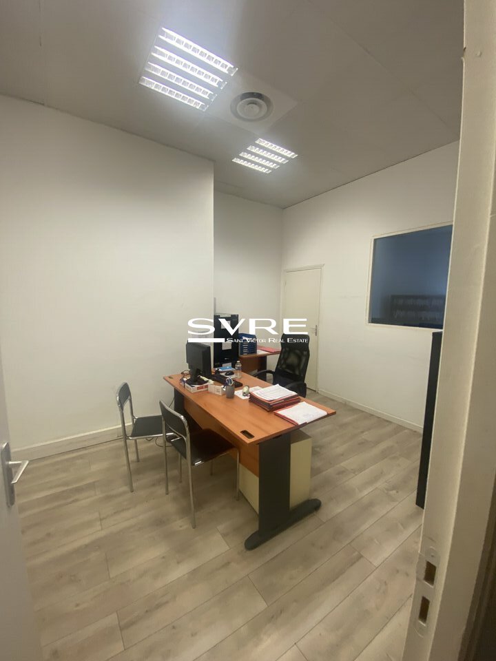 370266742_13_002054_2