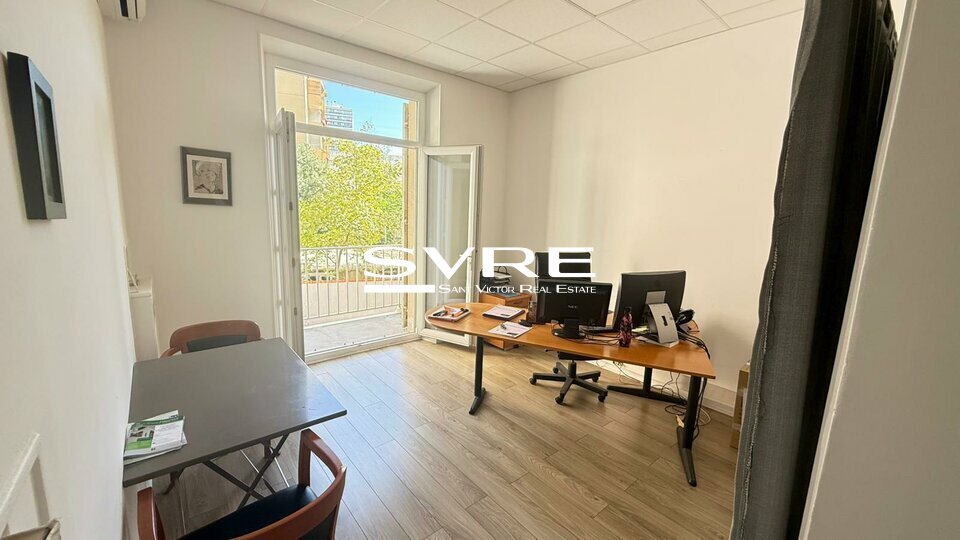 907007954_13_002071_10