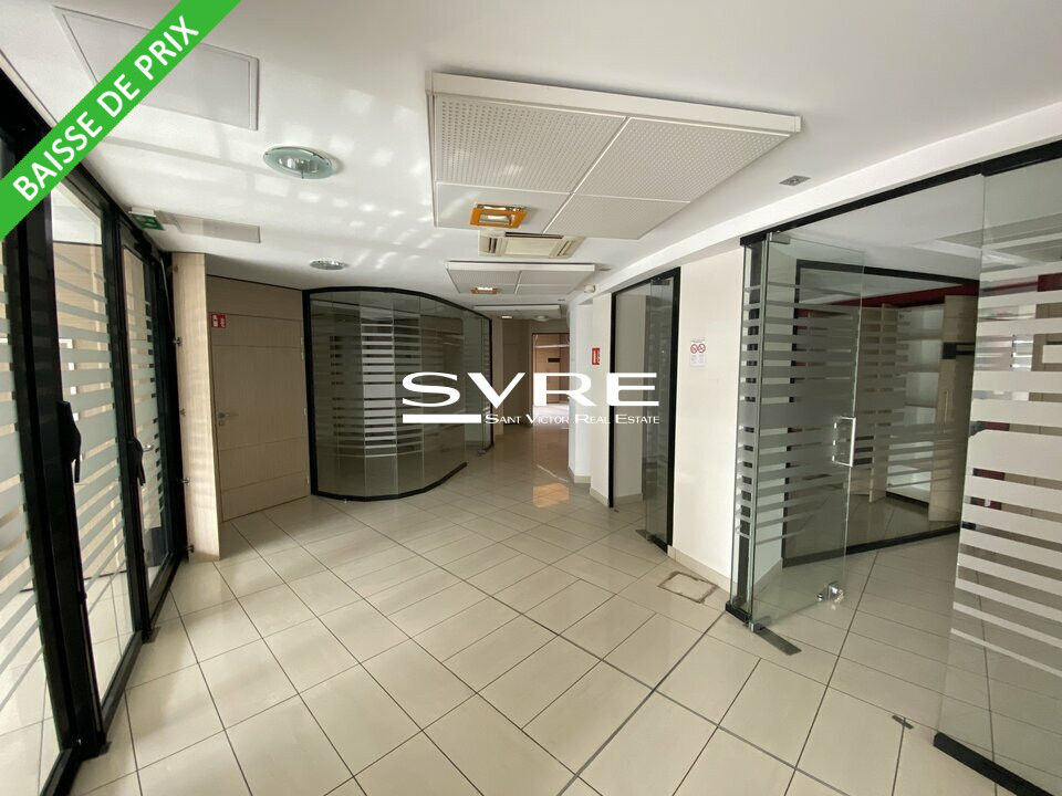 981158561_13_002046_6