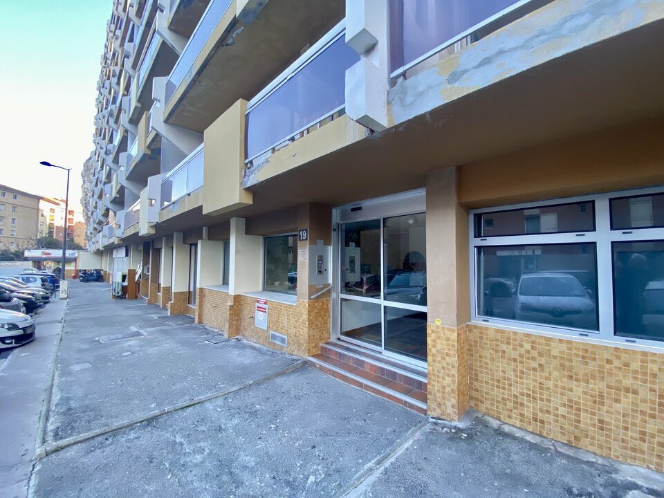 317214400_13_001945_14