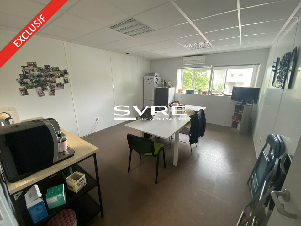 322783365_13_001998_2