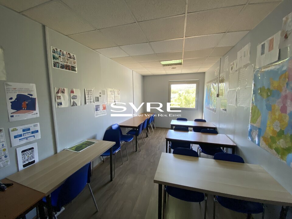 417301779_13_002017_2