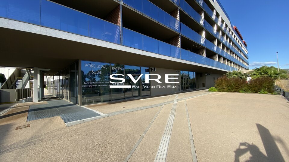 534189587_13_001748_4