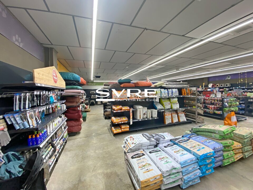 956138658_13_001472_8