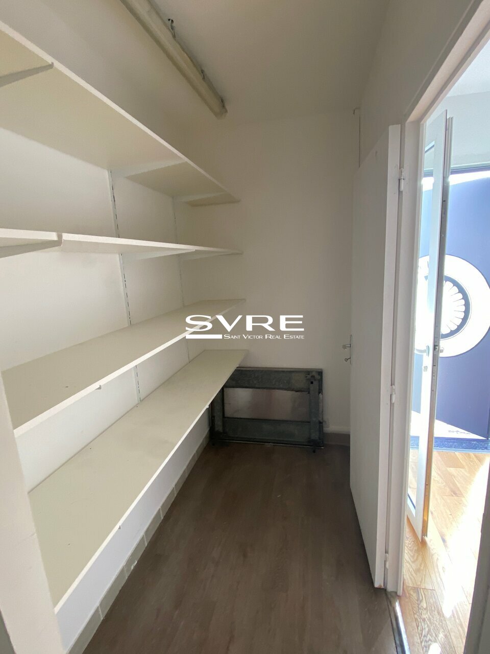 034401433_13_001851_2