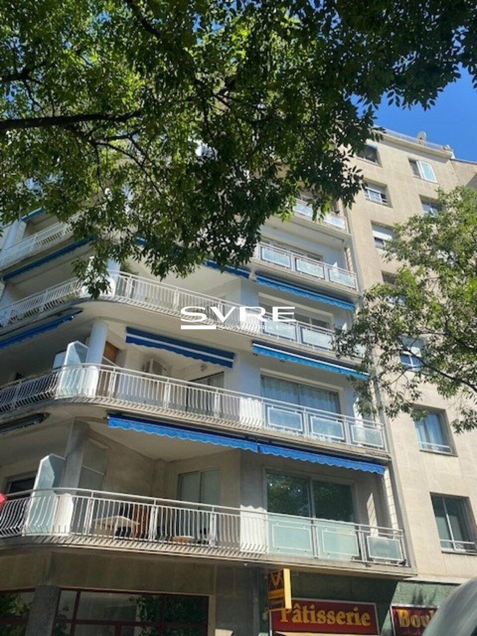 042365153_13_001141_12