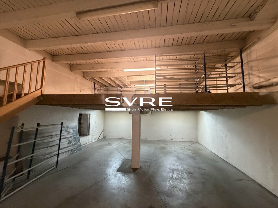 182148056_13_002086_12