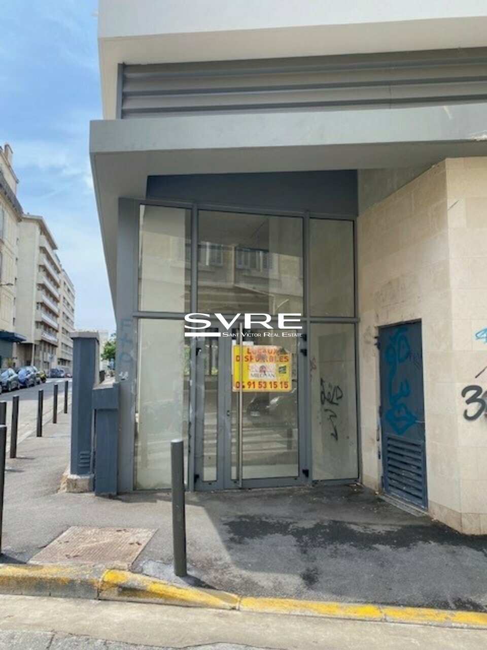 209227565_13_001698_3