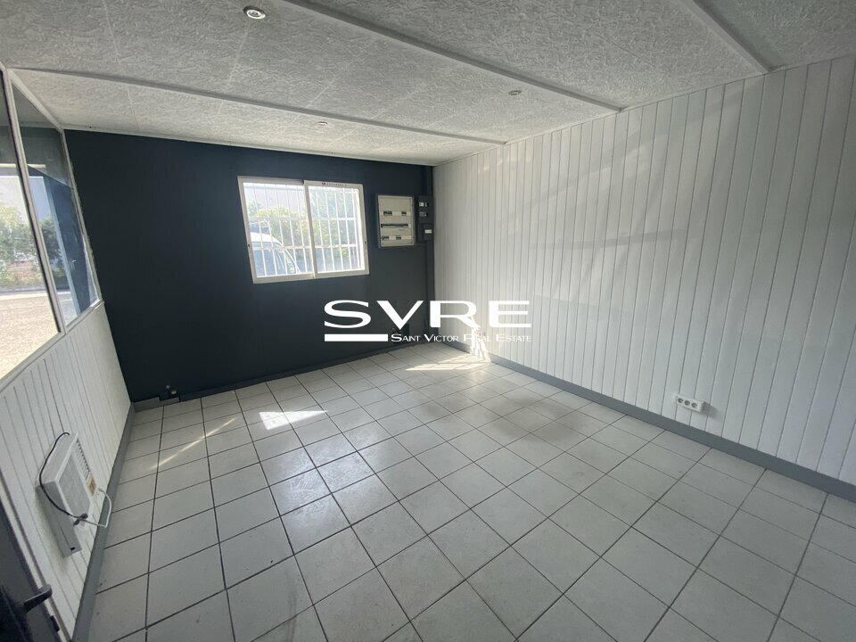 449265383_13_001971_5