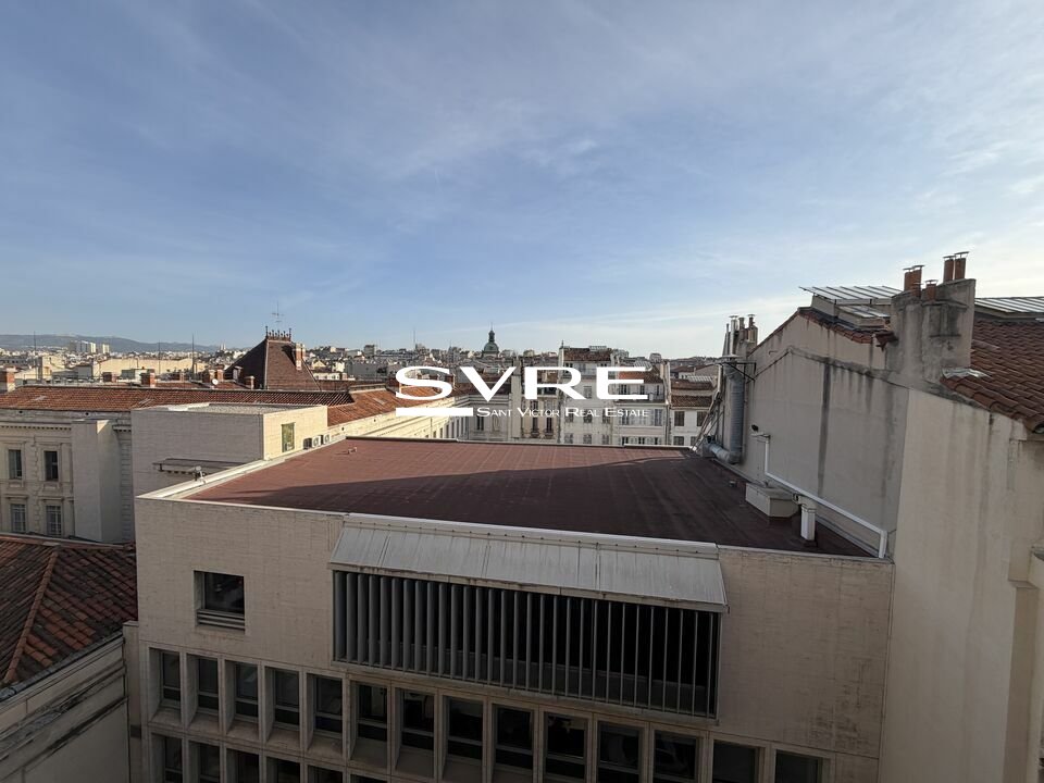 943737317_13_000831_4