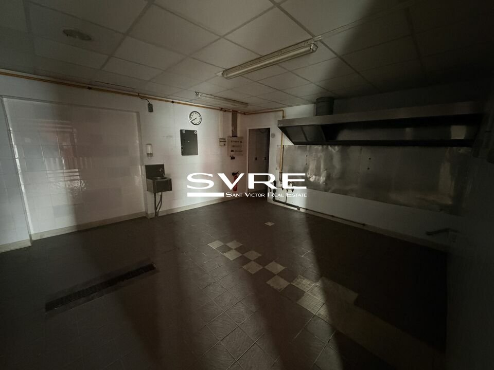 228469473_13_002118_6
